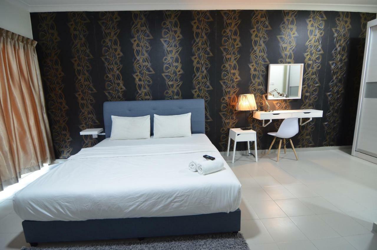 Tiara Desaru Resort Kültér fotó
