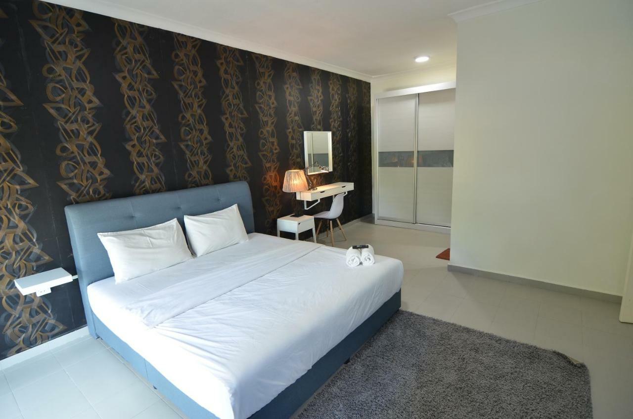 Tiara Desaru Resort Kültér fotó