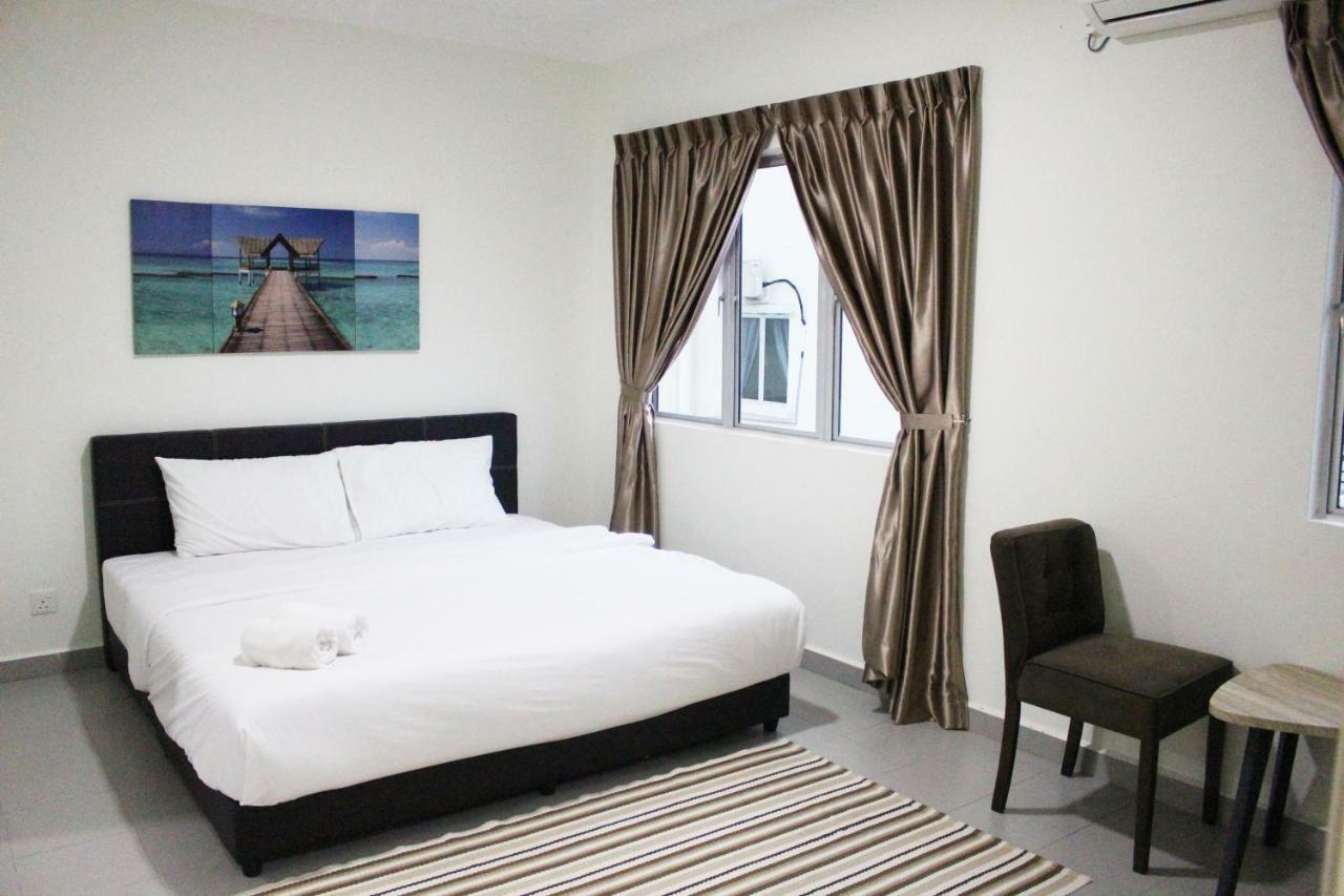 Tiara Desaru Resort Kültér fotó