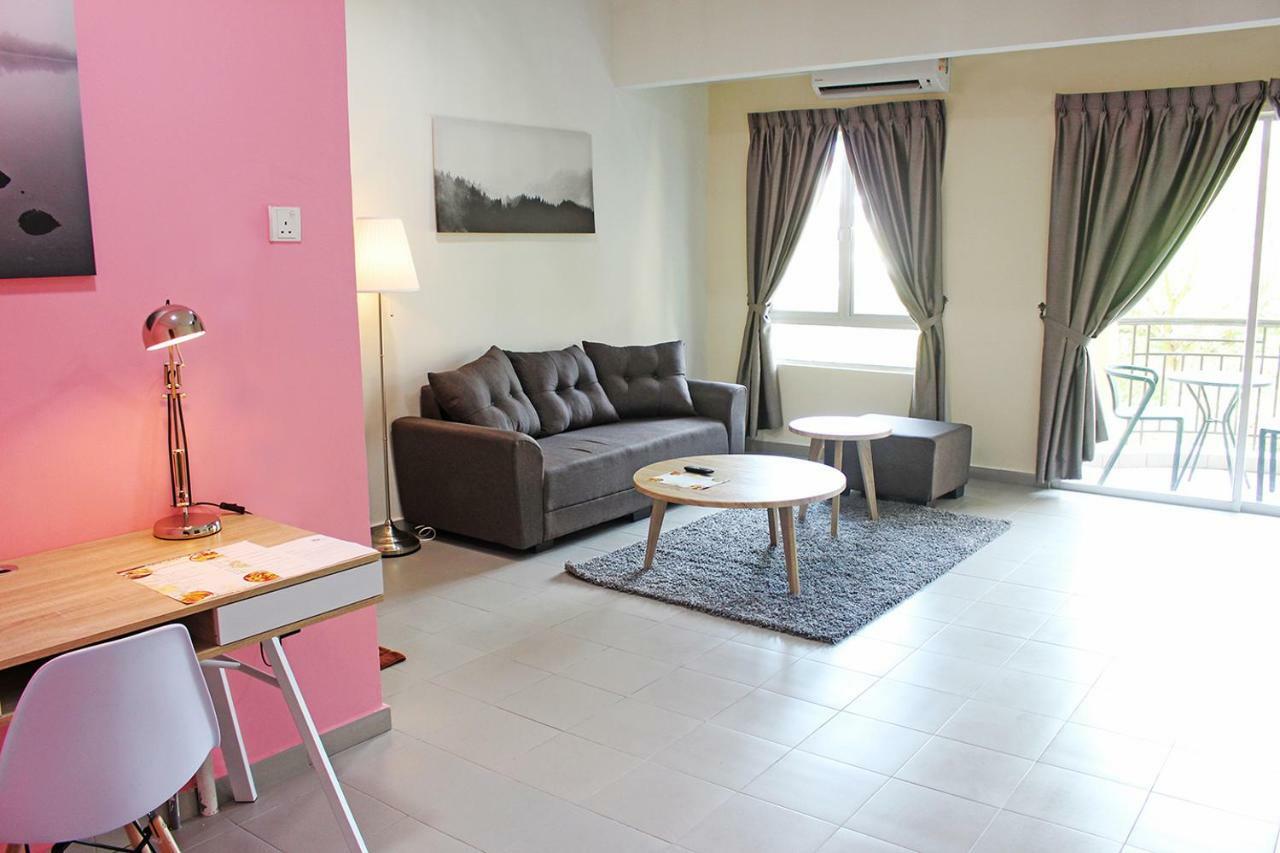 Tiara Desaru Resort Kültér fotó