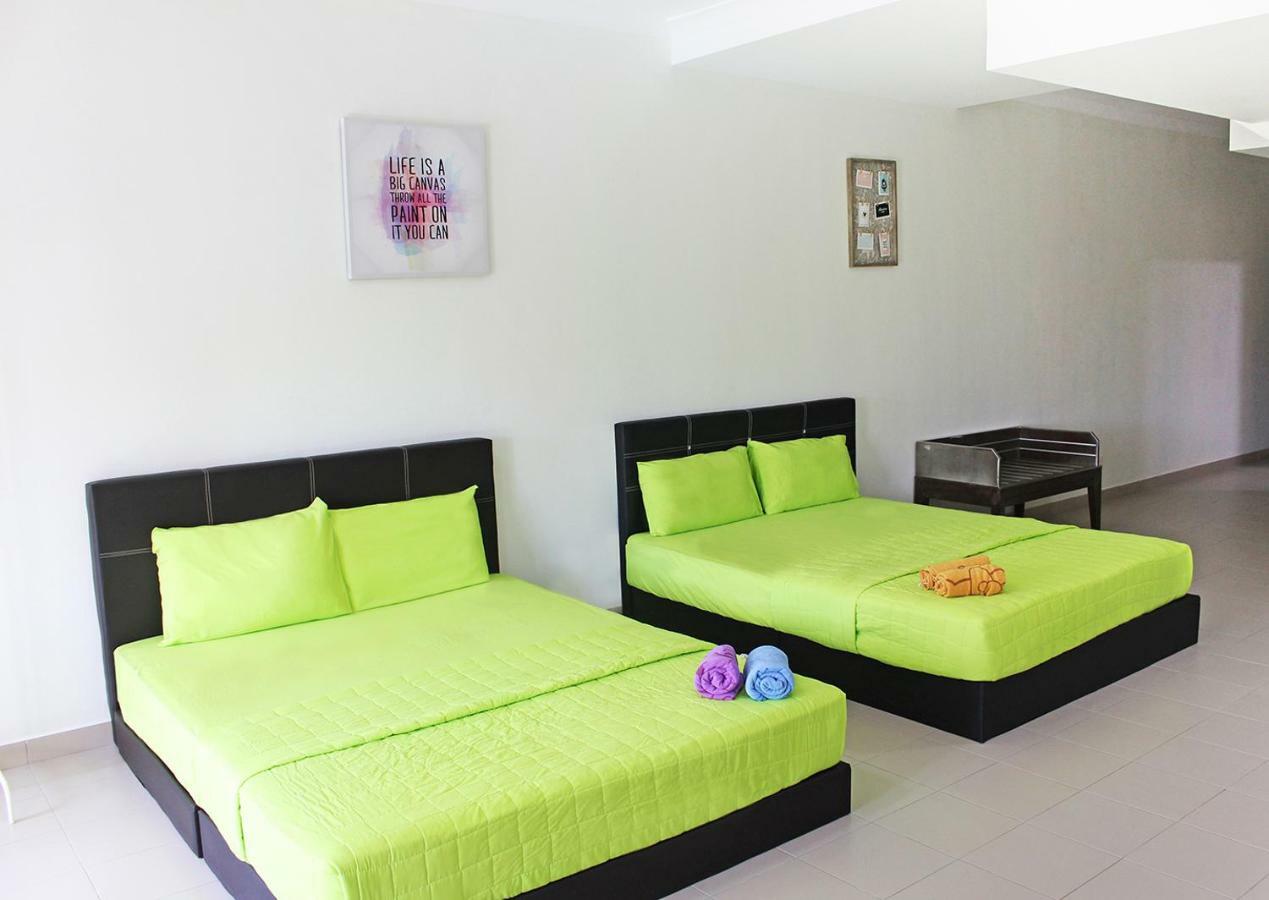 Tiara Desaru Resort Kültér fotó