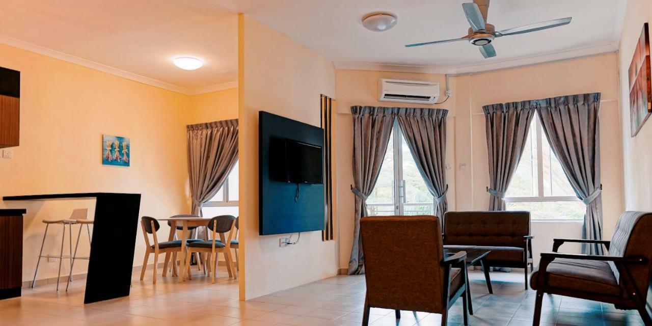 Tiara Desaru Resort Kültér fotó